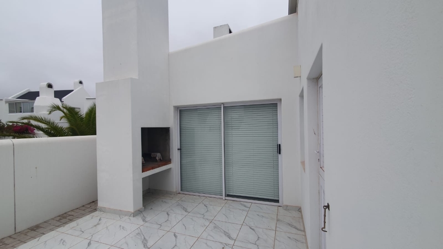 2 Bedroom Property for Sale in Lampiesbaai Western Cape